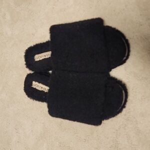 Lucky Brand Faux Fur Slippers